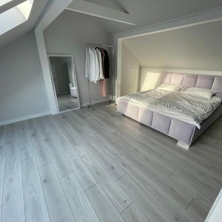 Apartament Luxlook Nowy Sącz Exterior photo