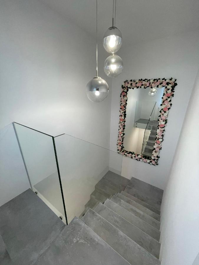Apartament Luxlook Nowy Sącz Exterior photo